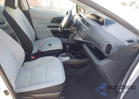 2013 Toyota Prius C One z USA, uszkodzony, nr VIN JTDKDTB32D1546966